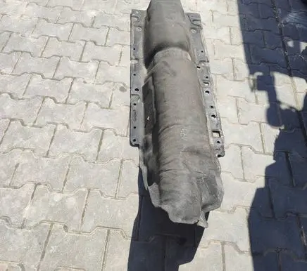 Renault Kangoo III Exhaust heat shield 747519031R