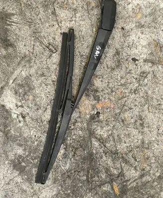 Toyota Avensis T270 Rear wiper blade 