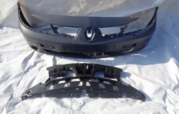 Renault Laguna II Front bumper 620103272S