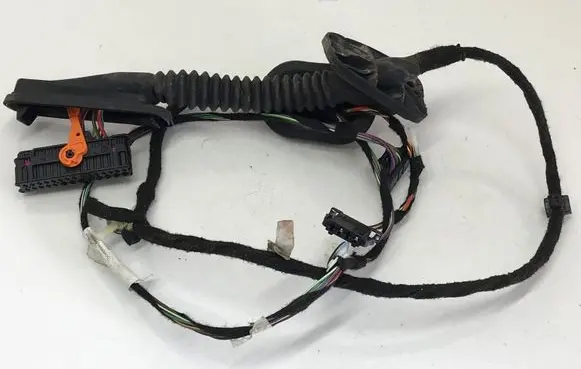 Volkswagen Polo V 6R Rear door wiring loom 1K0941907 6R0959843B 1K0937702