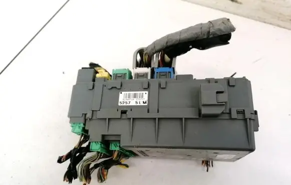 Honda CR-V Fuse box set 52575LM A-000011