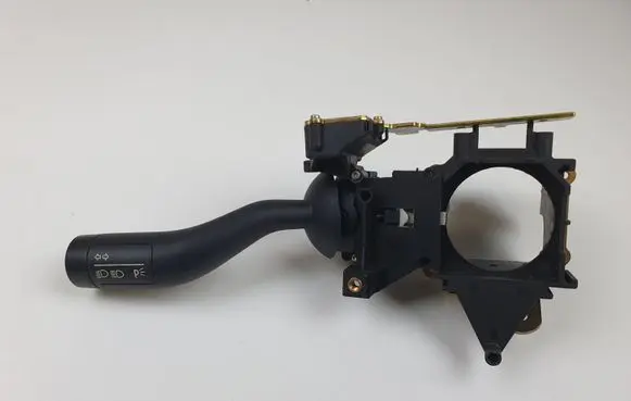 Volkswagen Touareg I Indicator stalk 3D0953513
