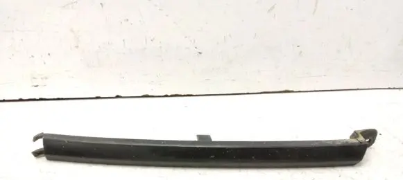 Under headlight/headlamp trim