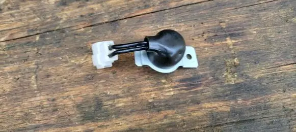 Subaru Legacy Sensor MRA98906