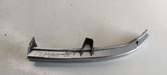 Opel Zafira A Under headlight/headlamp trim 90580652 0407838 12543
