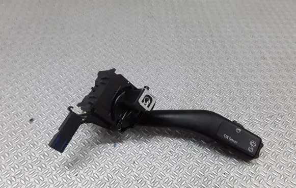 Volkswagen Golf Plus Wiper control stalk 1K0953519A
