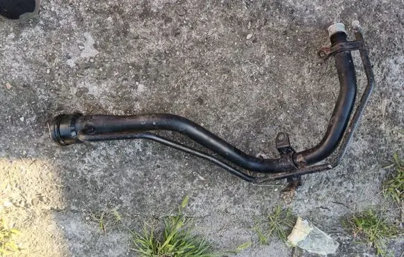 Nissan Micra Fuel tank filler neck pipe 