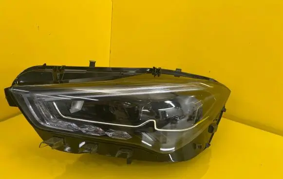 Mercedes-Benz CLA C118 X118 Headlight/headlamp A1189061301