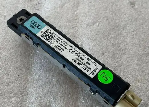 Audi A8 S8 D5 Aerial antenna amplifier 4N0035225N