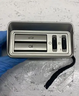Jaguar XF X250 Light switch 8X2311654