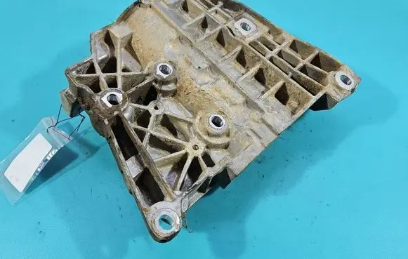 Land Rover Evoque I Gearbox mounting bracket GJ324H473AD IMPRK1557967