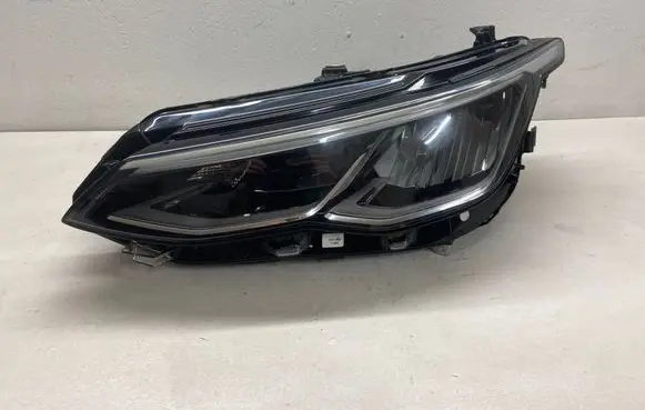 Volkswagen Golf VIII Headlight/headlamp 5H1941005C 8991VR4AA8DL 90150890