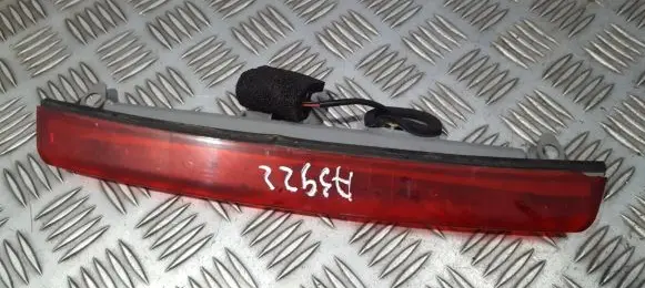 Toyota Avensis T250 Third/center stoplight