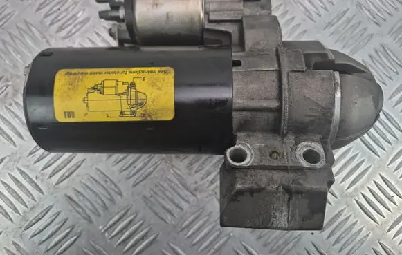 BMW X1 E84 Starter motor 0001115069