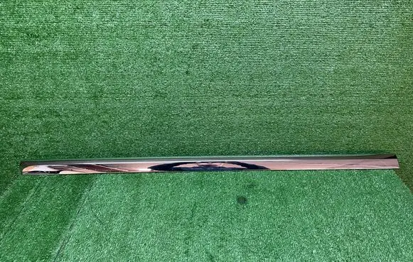 BMW X7 G07 Front door trim (molding) 7428687