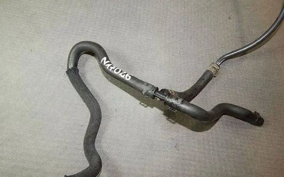 Volkswagen Golf Sportsvan Engine coolant pipe/hose