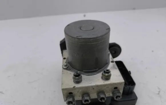 Audi A1 ABS Pump 2Q0614517AP 0265294490