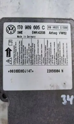 Volkswagen Touran I Airbag control unit/module 1T0909605C 5WK43518 22050904N