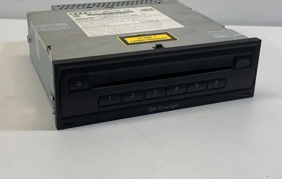 Audi A6 S6 C6 4F CD/DVD changer 4F0035110A