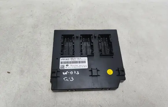 Audi Q3 8U Comfort/convenience module 8X0907063K