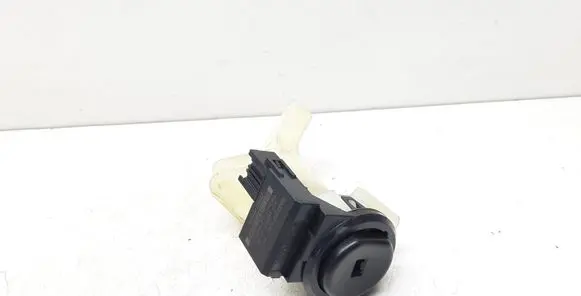 Ford Kuga I Ignition lock 6E5T15607CA 8M5T19H386AC