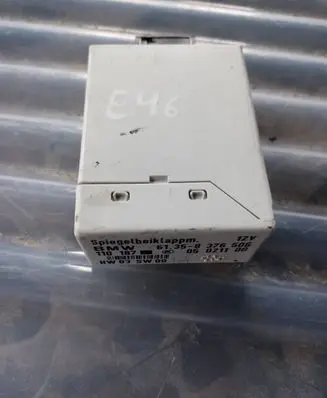 BMW 3 E46 Wing mirror control module 8376506