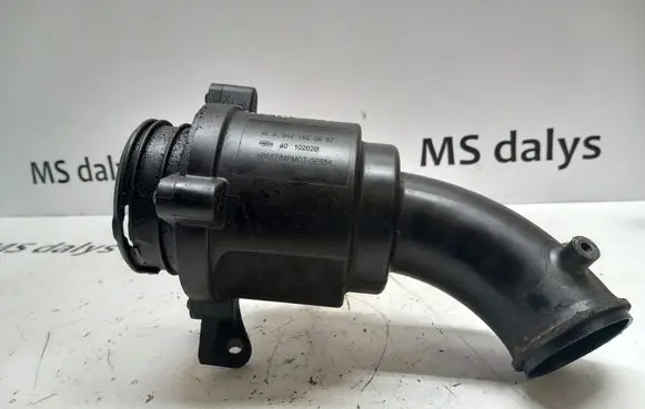 Mercedes-Benz E W211 Air intake hose/pipe A6421400687 6421400687