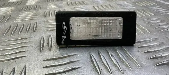 Skoda Octavia Mk3 (5E) Number plate light 5N0943021B