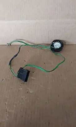 Audi A3 S3 8L Front door speaker 8L0035399