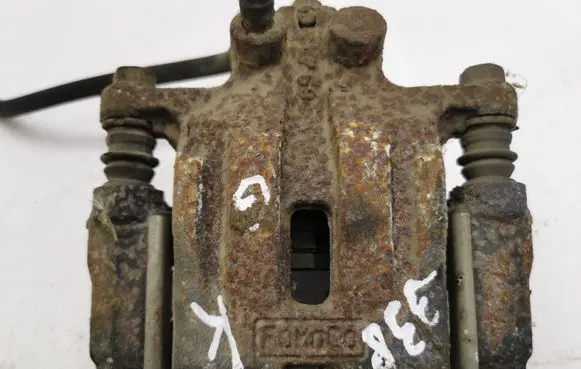 Mazda CX-7 Rear brake caliper