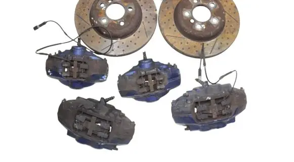 BMW 4 F32 F33 Brake discs and calipers set 6799465 6799466