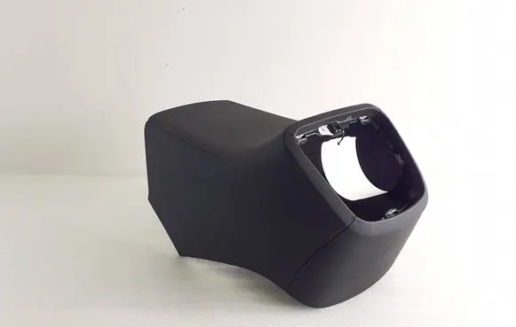 Maserati Levante Center console 105883753C