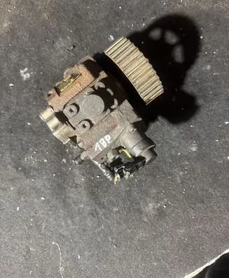 Renault Scenic II - Grand scenic II Fuel injection high pressure pump 0445010148 HS200561664 200561664