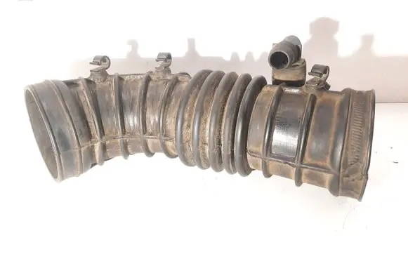 BMW 3 E30 Air intake hose/pipe 1709754
