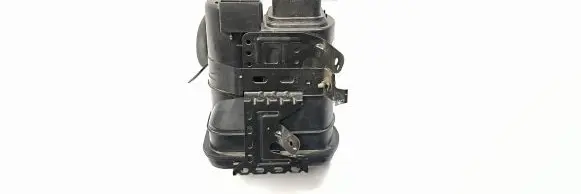 Chevrolet Corvette C7 Fuel filter housing 39102900 4402