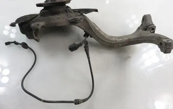 Audi A4 S4 B6 8E 8H Front wheel hub spindle knuckle 