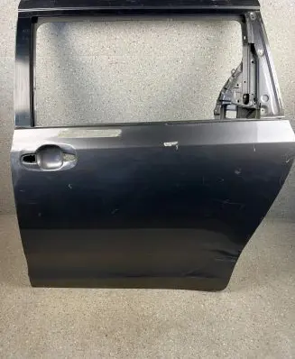 Toyota Sienna XL30 III Rear door