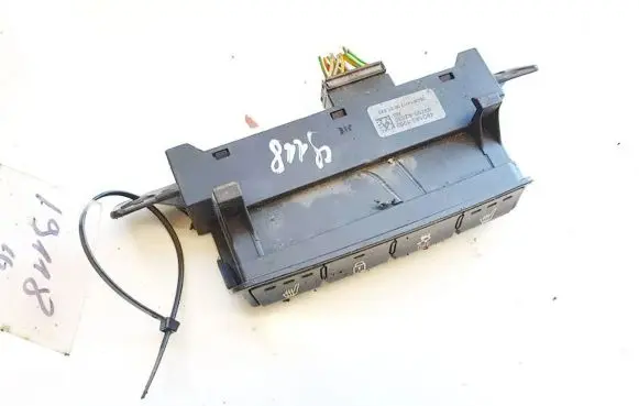 KIA Ceed Seat heating switch 49s1a31000 49s1a3-1000