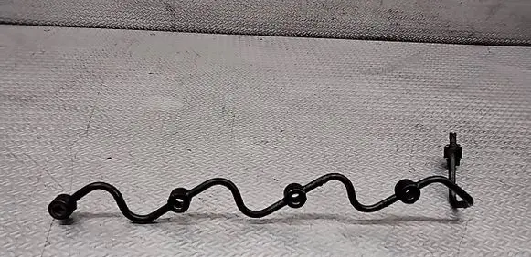 Toyota Corolla Verso AR10 Fuel return line/hose 