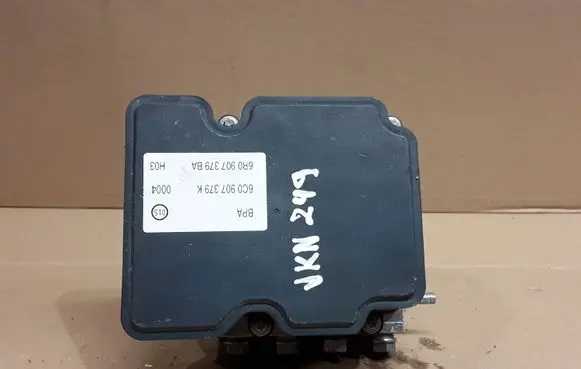 Skoda Fabia Mk3 (NJ) ABS Pump 6C0907379K 6R0907379BA 6C0614517K