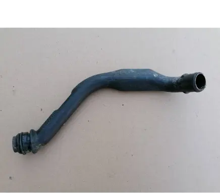 Volkswagen Golf III Breather hose/pipe 028103491A