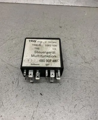 Audi A4 S4 B5 8D Other relay 4B0907487
