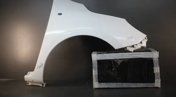 Mercedes-Benz Citan W415 Fender mounting bracket 631002272R