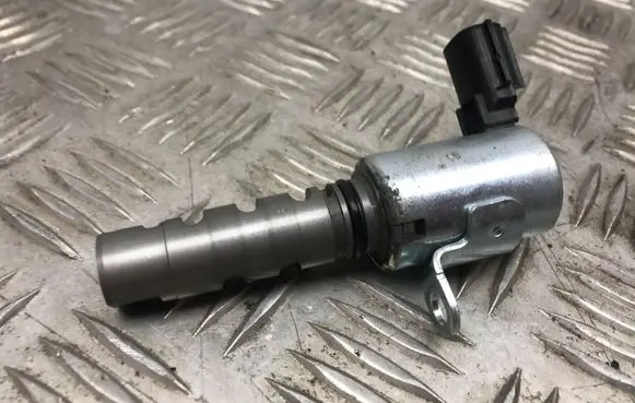 Lexus RX 450H Valve oil control 331030 0811ER08