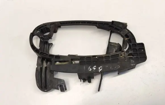 BMW 7 E65 E66 Front door exterior handle/bracket 7013702706 7013702 51217191574