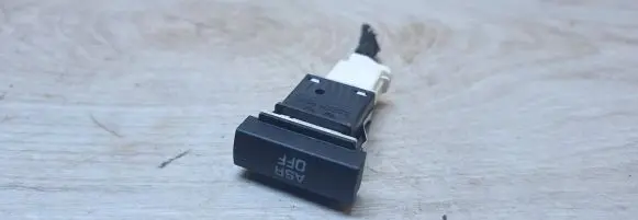 Skoda Octavia Mk2 (1Z) Traction control (ASR) switch 1Z0927133C 10012843