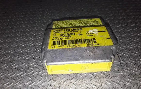 Mitsubishi Space Star Airbag control unit/module MR912128 0285001379