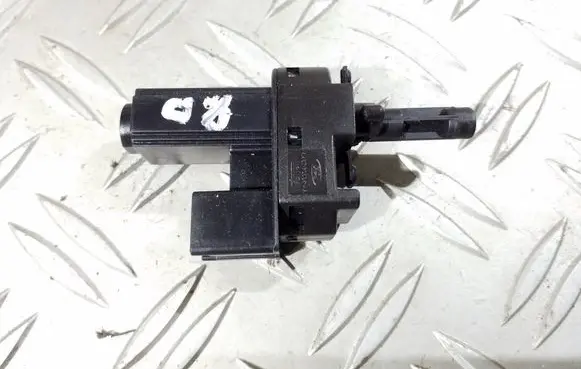 Clutch pedal sensor