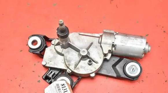 Mazda 3 I Rear window wiper motor BP4K-67450