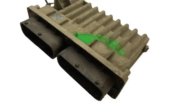 Opel Vectra B Coolant fan relay 09131731 ID252018